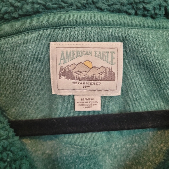 American Eagle Green Pullover Green Sweater Women's Medium - Picture 2 of 6